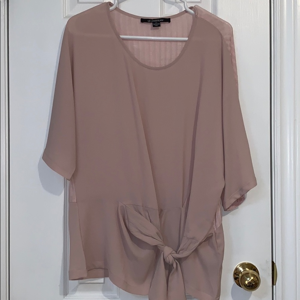 Le Chateau Blouse
